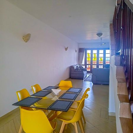 Ivory Beachfront Stays Mombasa Exterior photo